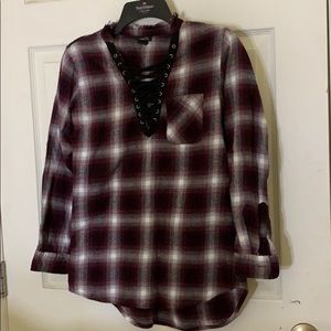 ❌SOLD❌Lace up flannel long sleeve